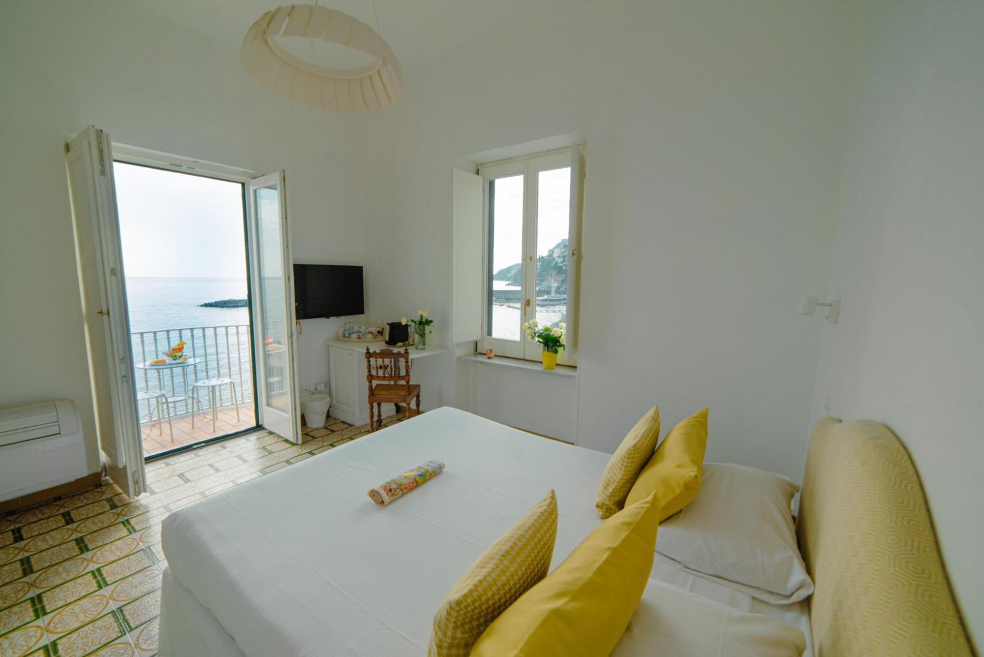 Dimore De Luca- Sea View Amalfi Buitenkant foto