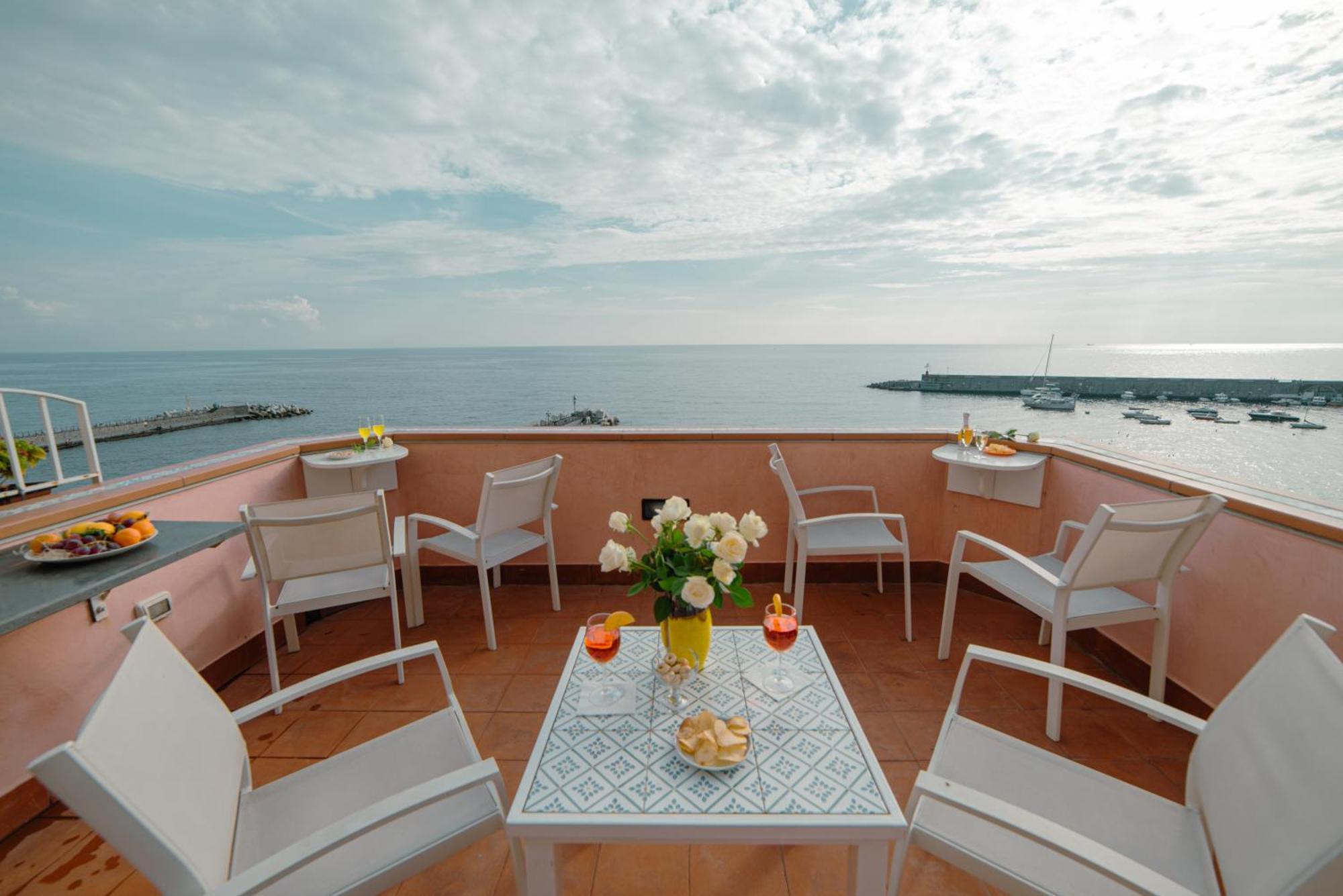 Dimore De Luca- Sea View Amalfi Buitenkant foto