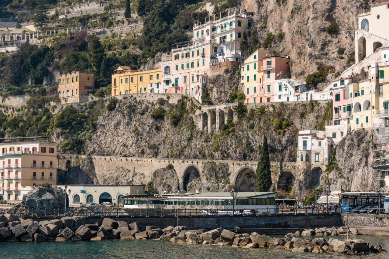 Dimore De Luca- Sea View Amalfi Buitenkant foto